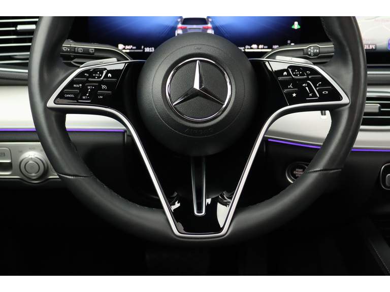 Mercedes-Benz Mercedes-Benz