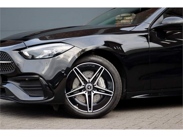 Mercedes-Benz Mercedes-Benz