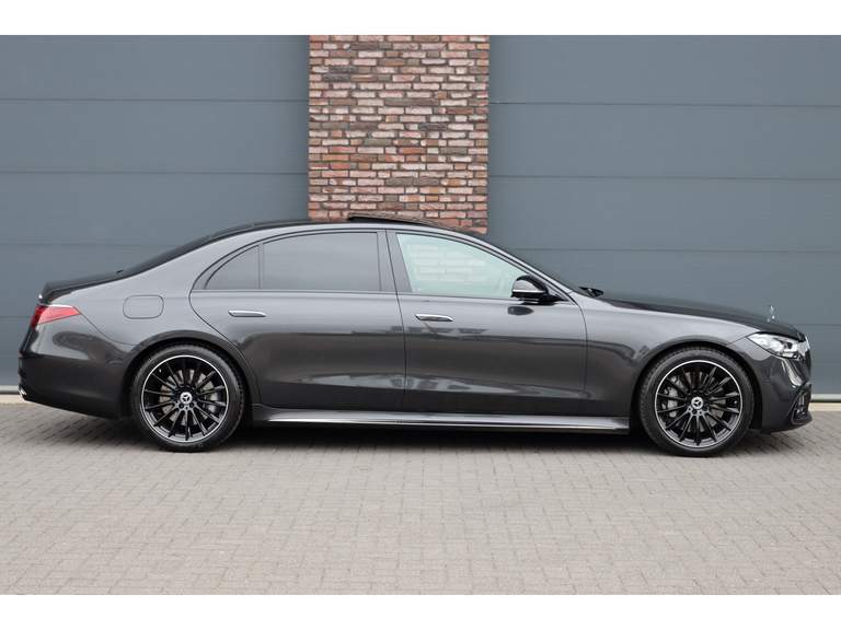 Mercedes-Benz Mercedes-Benz