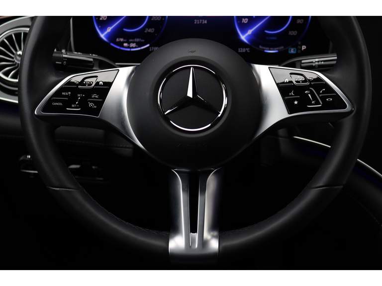 Mercedes-Benz Mercedes-Benz