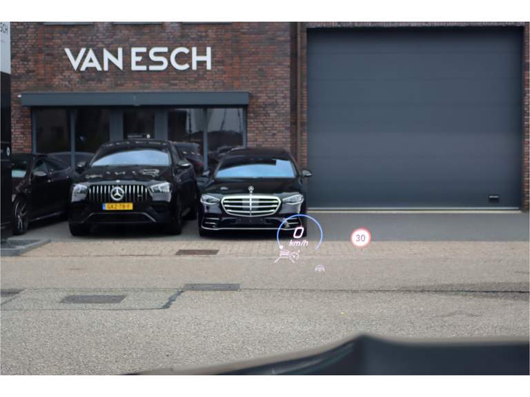 Mercedes-Benz Mercedes-Benz
