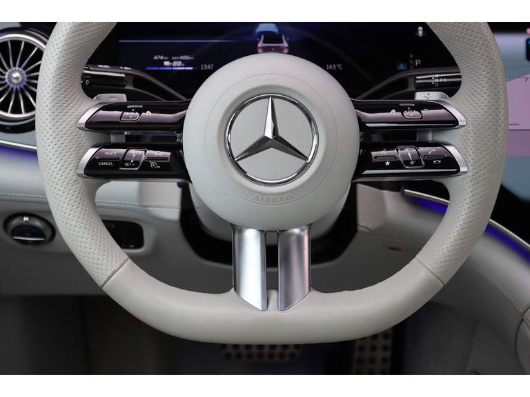 Mercedes-Benz Mercedes-Benz