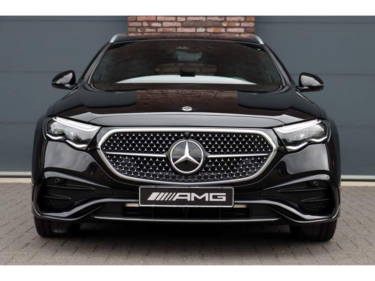 Mercedes-Benz Mercedes-Benz