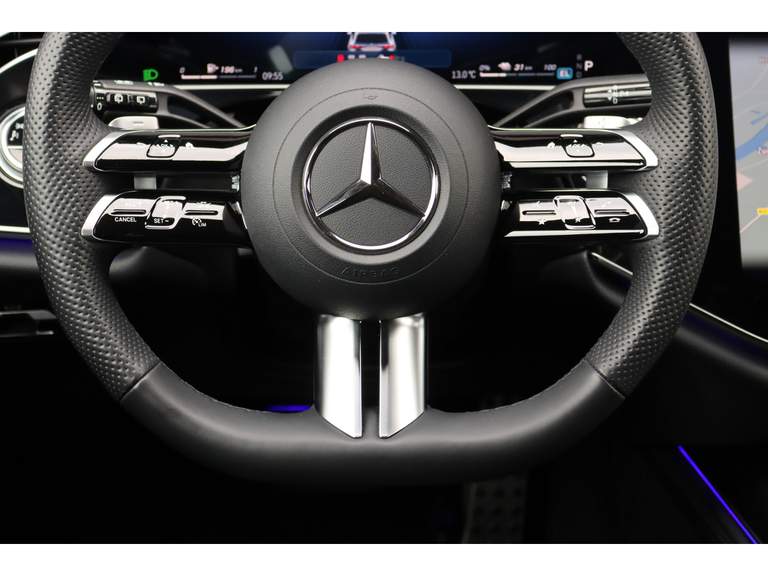 Mercedes-Benz Mercedes-Benz