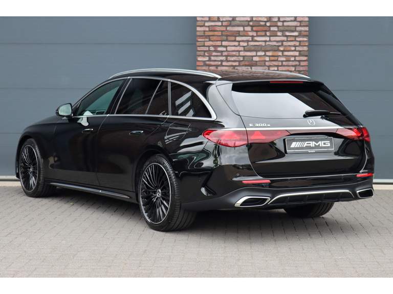 Mercedes-Benz Mercedes-Benz