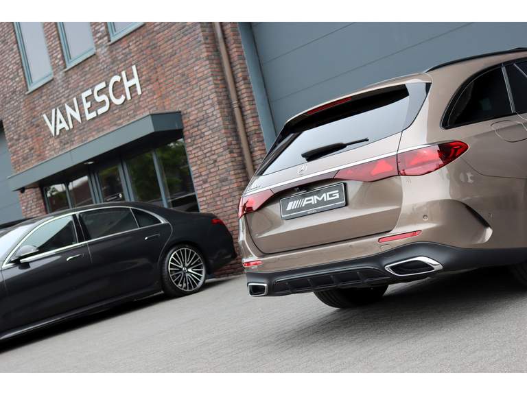 Mercedes-Benz Mercedes-Benz