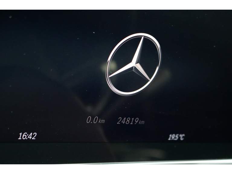 Mercedes-Benz Mercedes-Benz