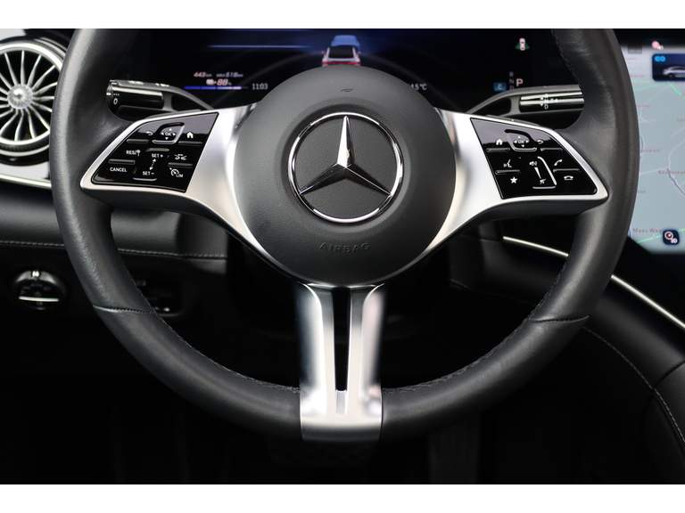 Mercedes-Benz Mercedes-Benz