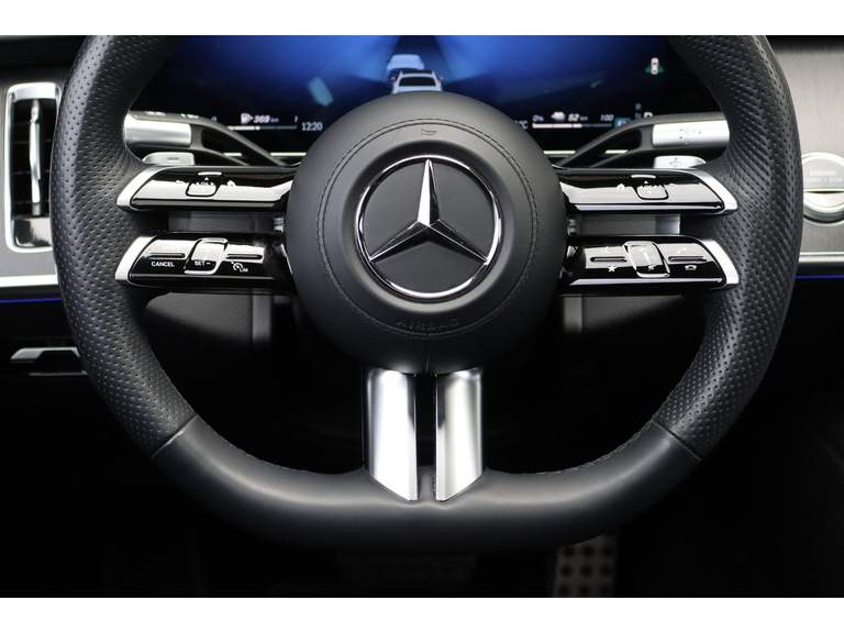 Mercedes-Benz Mercedes-Benz