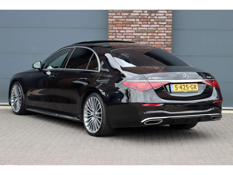 Mercedes-Benz Mercedes-Benz