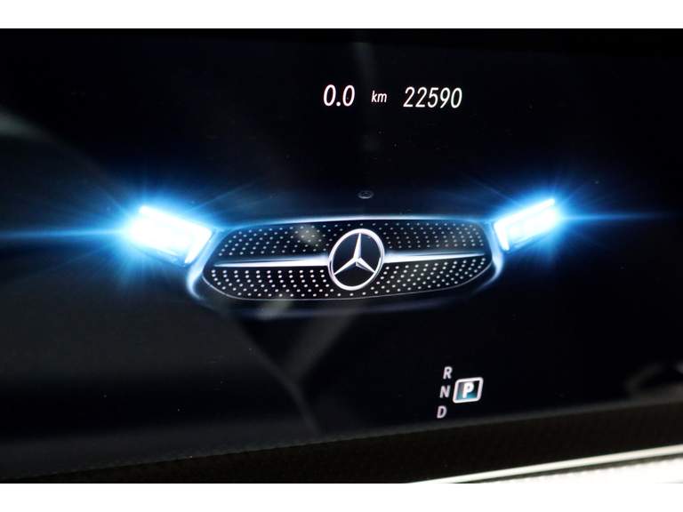 Mercedes-Benz Mercedes-Benz