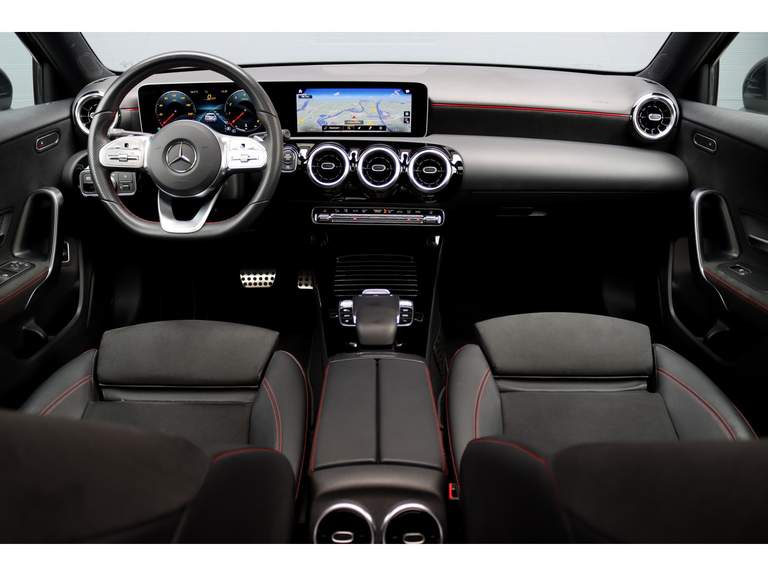 Mercedes-Benz Mercedes-Benz