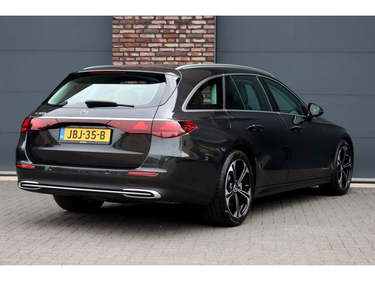 Mercedes-Benz Mercedes-Benz