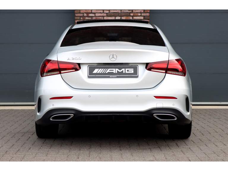 Mercedes-Benz Mercedes-Benz