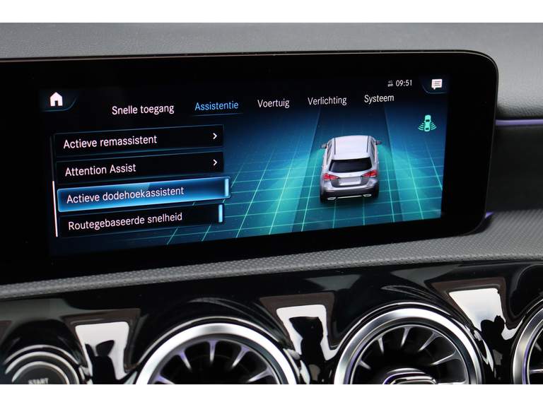 Mercedes-Benz Mercedes-Benz