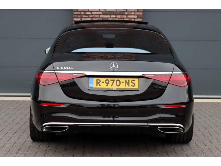 Mercedes-Benz Mercedes-Benz