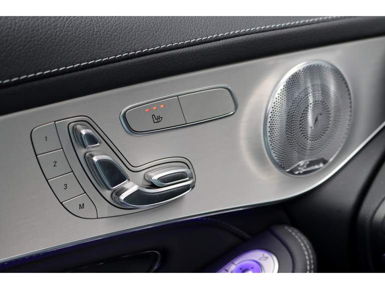 Mercedes-Benz Mercedes-Benz