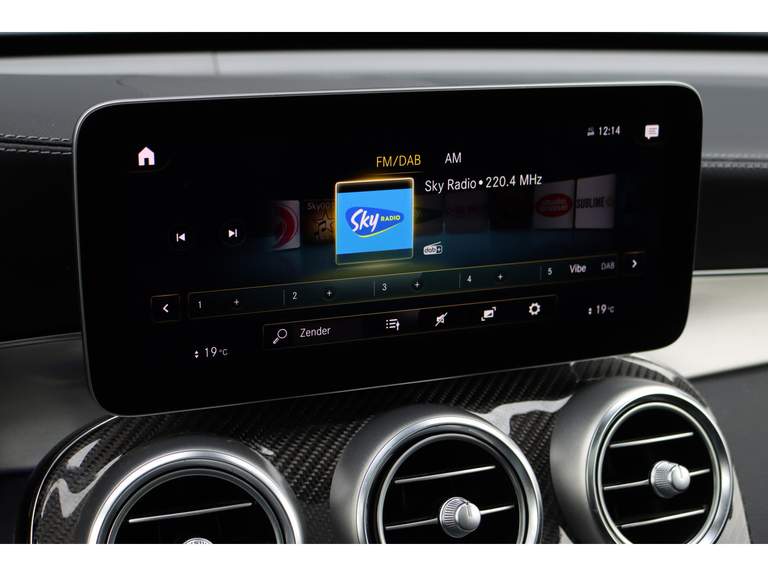 Mercedes-Benz Mercedes-Benz