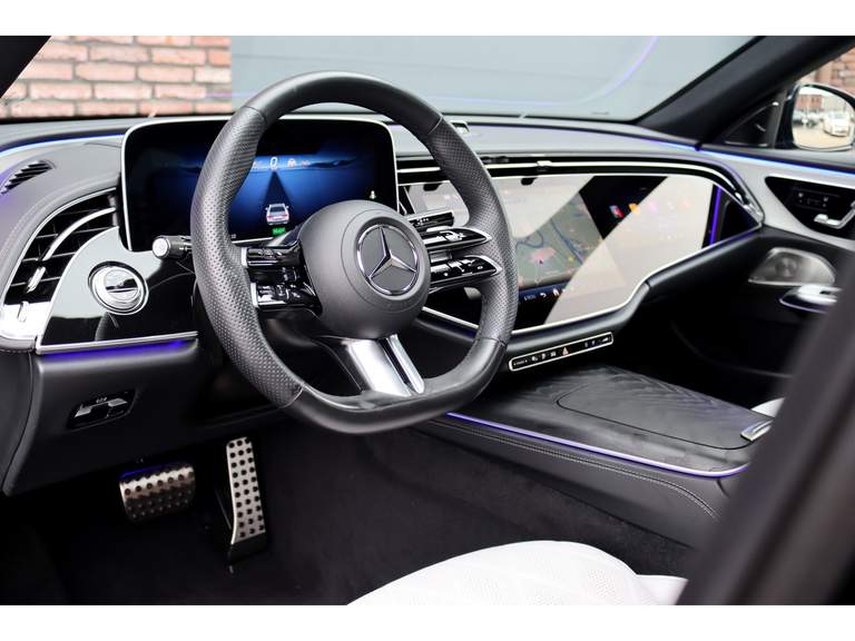 Mercedes-Benz Mercedes-Benz