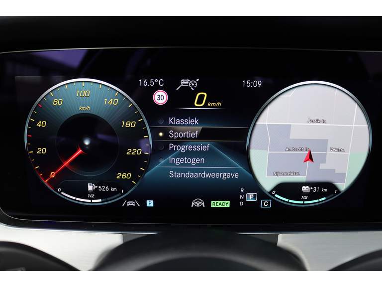 Mercedes-Benz Mercedes-Benz