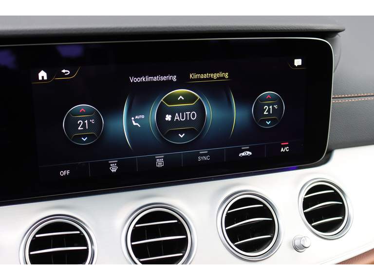 Mercedes-Benz Mercedes-Benz