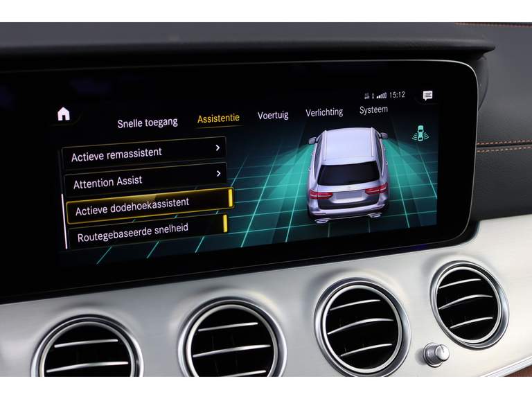 Mercedes-Benz Mercedes-Benz