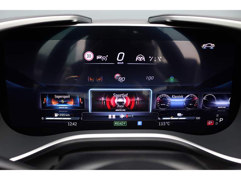 Mercedes-Benz Mercedes-Benz