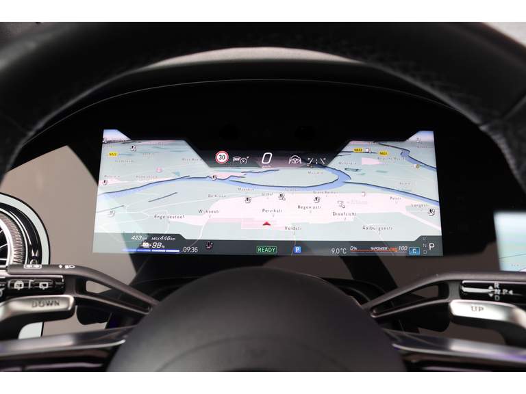 Mercedes-Benz Mercedes-Benz