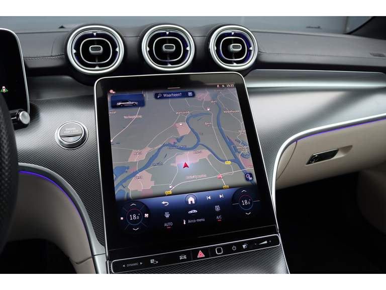 Mercedes-Benz Mercedes-Benz