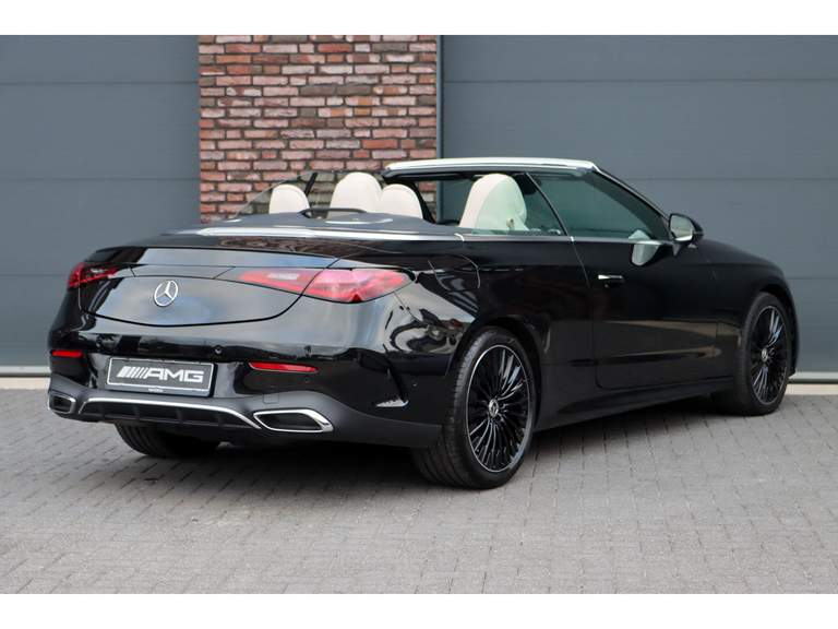 Mercedes-Benz Mercedes-Benz