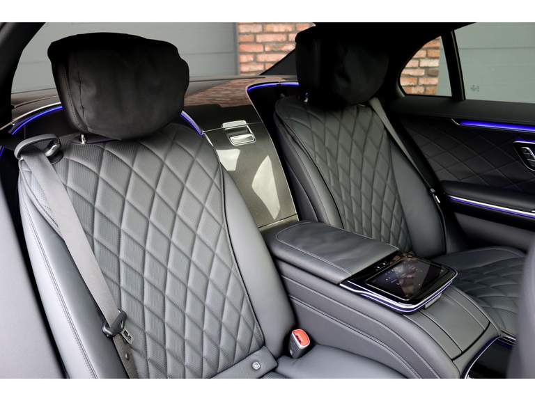 Mercedes-Benz Mercedes-Benz