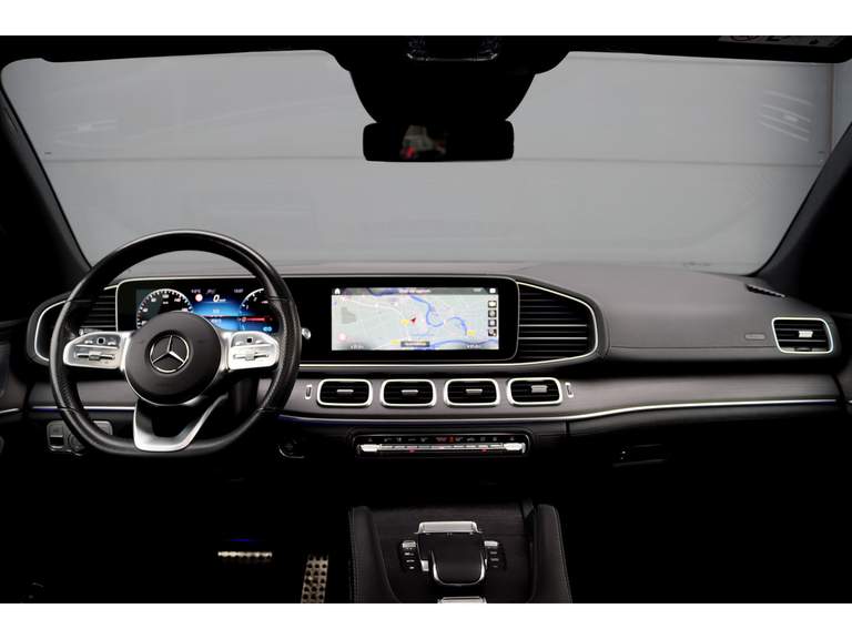 Mercedes-Benz Mercedes-Benz