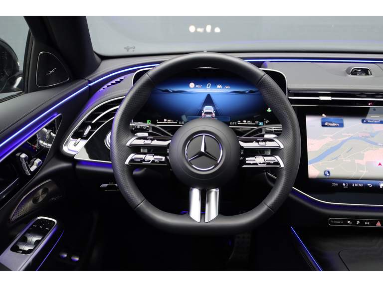 Mercedes-Benz Mercedes-Benz