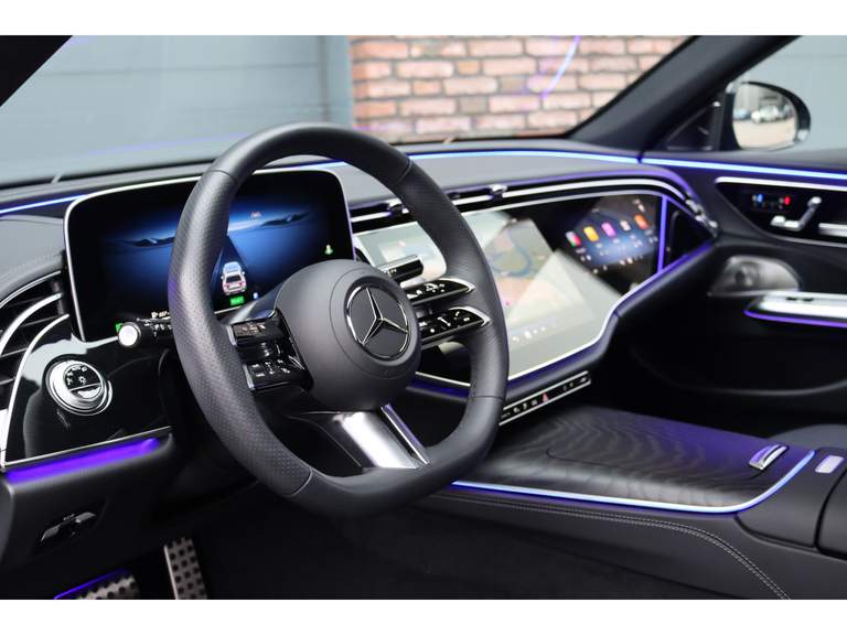 Mercedes-Benz Mercedes-Benz