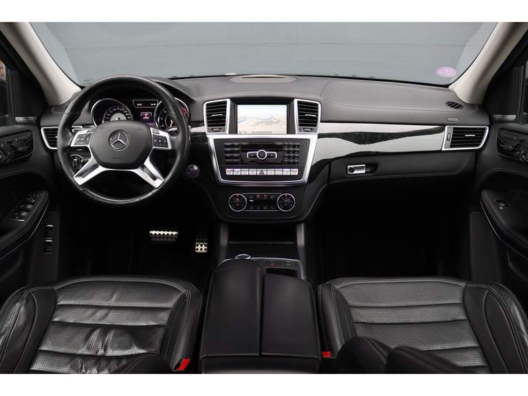 Mercedes-Benz Mercedes-Benz