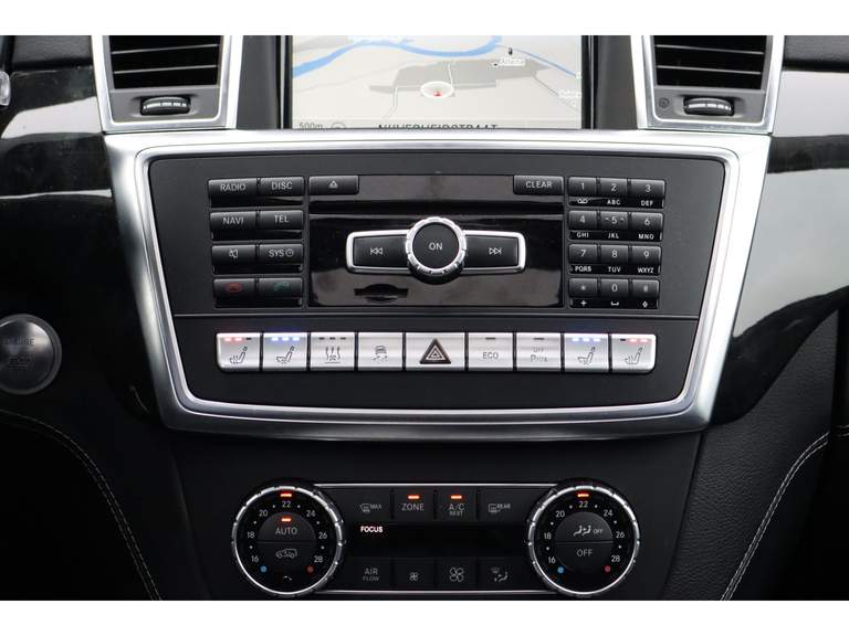 Mercedes-Benz Mercedes-Benz