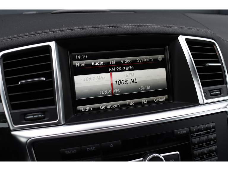 Mercedes-Benz Mercedes-Benz