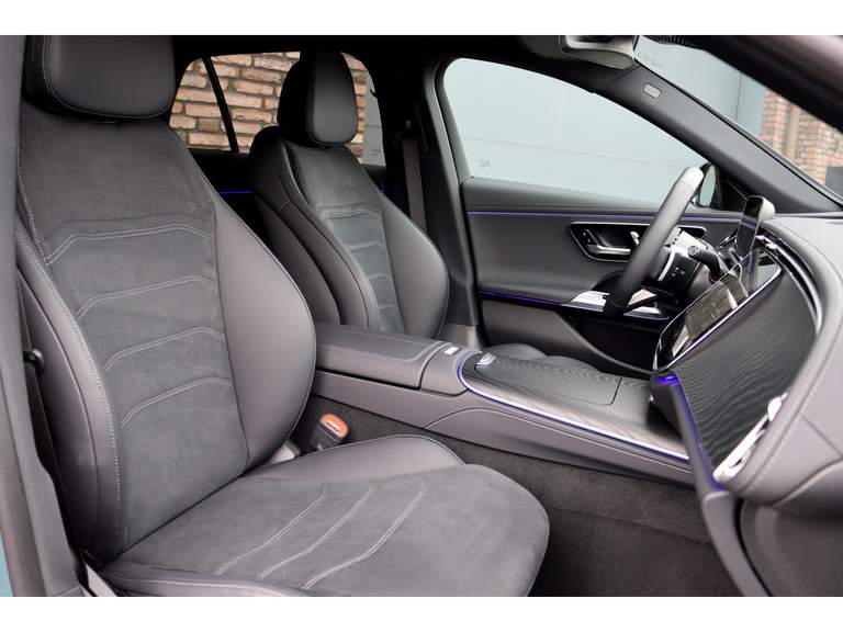 Mercedes-Benz Mercedes-Benz