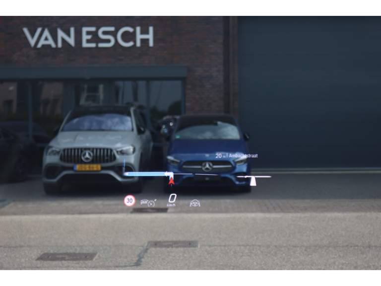 Mercedes-Benz Mercedes-Benz