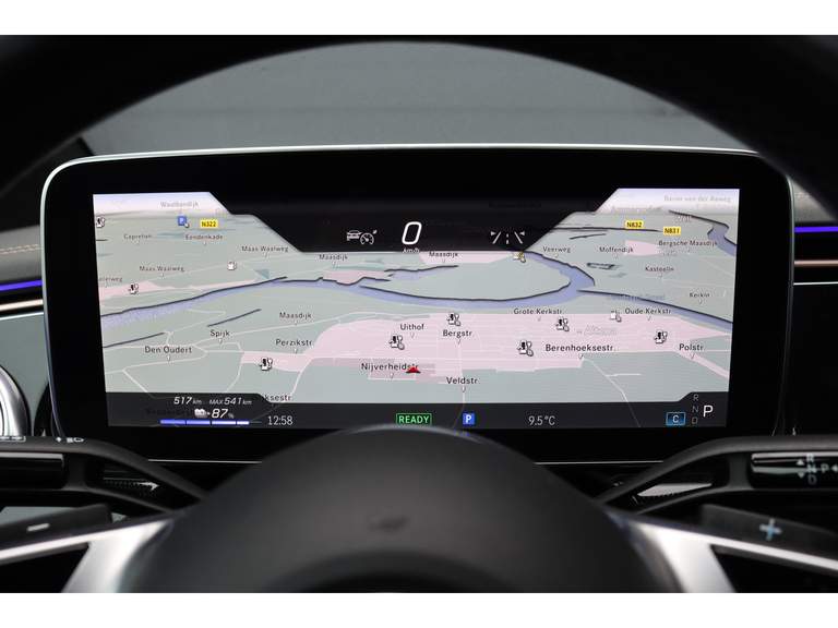 Mercedes-Benz Mercedes-Benz