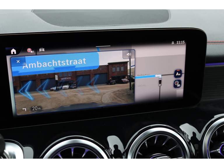 Mercedes-Benz Mercedes-Benz