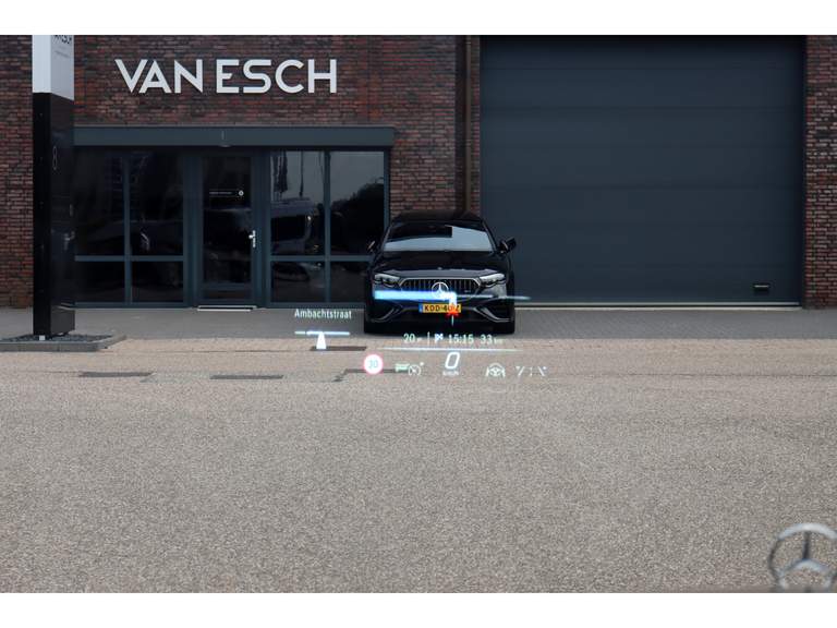 Mercedes-Benz Mercedes-Benz
