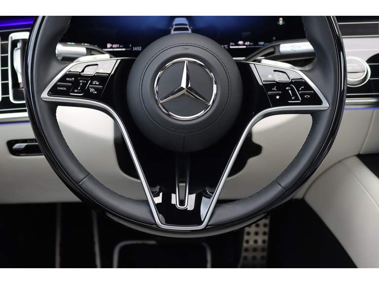 Mercedes-Benz Mercedes-Benz