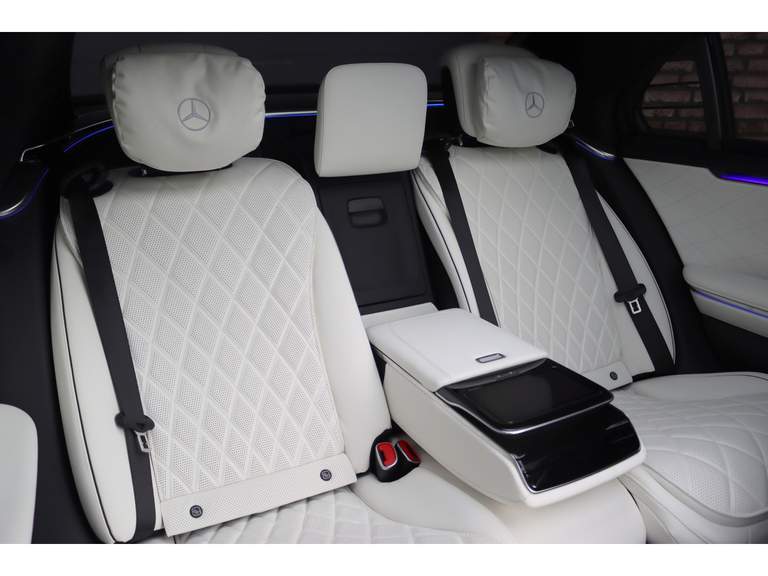 Mercedes-Benz Mercedes-Benz