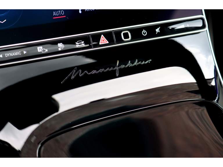 Mercedes-Benz Mercedes-Benz