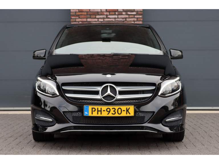 Mercedes-Benz Mercedes-Benz