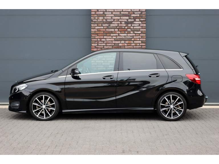 Mercedes-Benz Mercedes-Benz
