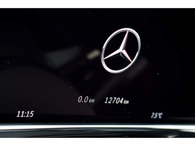 Mercedes-Benz Mercedes-Benz