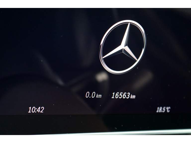 Mercedes-Benz Mercedes-Benz