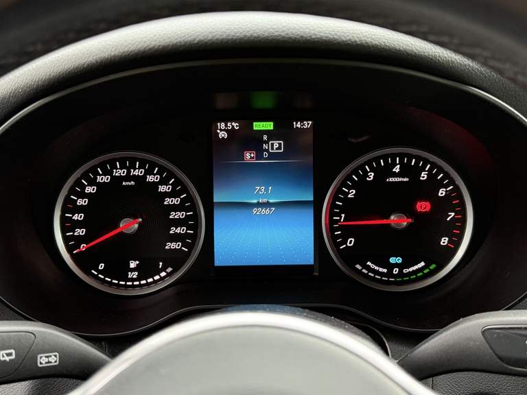 Mercedes-Benz Mercedes-Benz